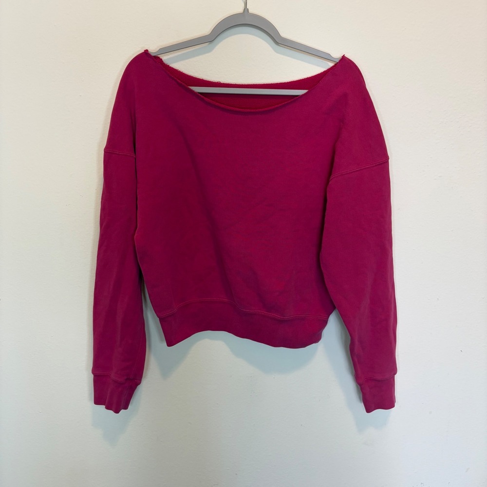 Uniqlo Magenta Pink Raw Edge Boat Neck Sweatshirt 241-410216 Slouchy Pullover